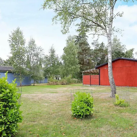 Two-bedroom In Vaeggerlose 24
